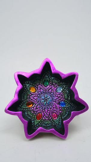 Beautiful Star Ashtray with Stones - Stoners Mall - Online Head shop - Gift shop